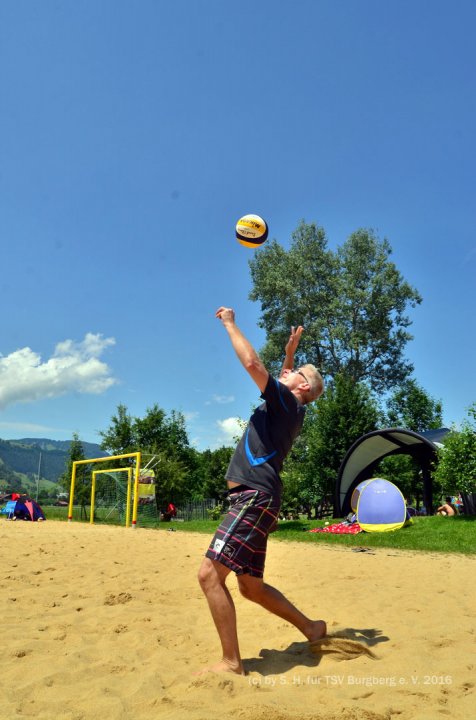 9. Castle Mountain Beachvolley Cup 2016