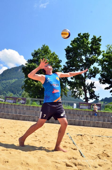 9. Castle Mountain Beachvolley Cup 2016