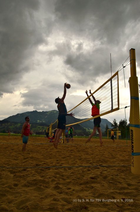 9. Castle Mountain Beachvolley Cup 2016