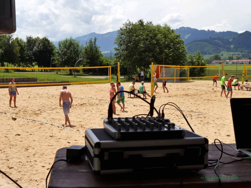 9. Castle Mountain Beachvolley Cup 2016